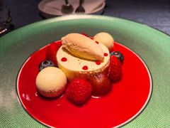 -弦月窗LUNETTE BY AMANDA(复兴路店)