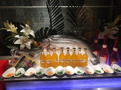 -领鲜活海鲜榴莲自助火锅(东门店)