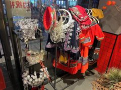 -由衷贵州酸汤牛肉火锅(新桥店)
