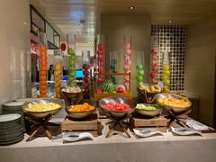 自助取餐区-金海湾自助餐厅(金陵饭店)