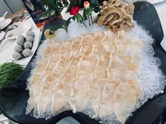加拿大象拔蚌-蚝大仙横琴生蚝火锅(中央汇店)