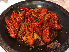 秘制蒜蓉小龙虾-金陵暴走小龙虾·迷踪蟹(凯德MALL店)