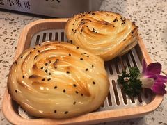 -小董哥烤串·爆汁大油边(故宫店)