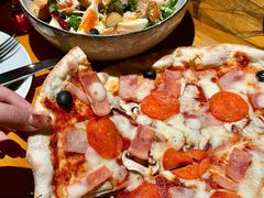 -JINNS锦时 steak&pizza(浸信会礼拜堂旧址店)