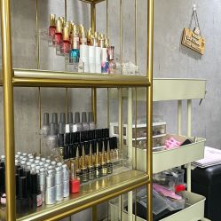 -丫丫NAIL日式自助美甲美睫沙龙