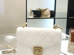 -Chanel(德基广场店)