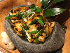 齐鲁辣炒蛏子王-梧桐