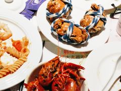 -四海一家自助餐(益田假日广场店)