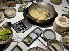 -喃喃椰·糟粕醋椰子鸡火锅(七堡花园店)