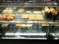 -好利来(高新枫叶广场店)