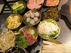 -九牧鱻·渝老鬼重庆火锅(人民路店)