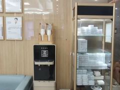 -上海仁爱医院口腔科 · 种植