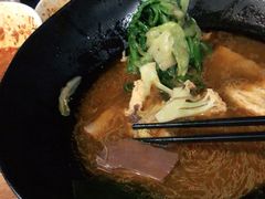 -万记麻辣烫国展总店