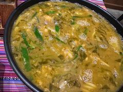 -香巴拉云南餐厅(华莱坞店)