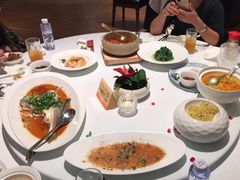 -醉辉皇上海之巅(上海中心大厦店)