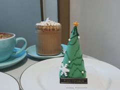 -Fridi Patisserie Cafe