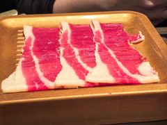 -牛YO寿喜烧·铁板烧和牛火锅自助(市府恒隆店)