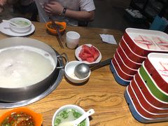-龙记斑鱼火锅鲜切牛肉自助(红山路店)