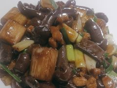 -77号渔船·蒸海鲜青岛菜(积米崖店)