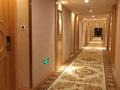 -维也纳酒店(成都春熙路李家沱地铁站店)