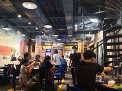 -马路边边 传媒大学店
