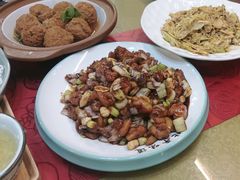 宫保鸡丁-北平味道.京味菜.烤鸭(梨园店)
