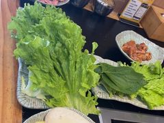 -臻牛烤肉