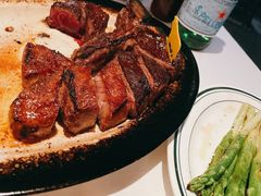 -Wolfgang’s Steakhouse 沃夫冈牛排馆(上海白玉兰广场店)