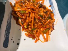 -南京金牛湖巨碗鱼头