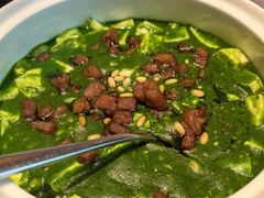 雪花牛肉绿麻婆豆腐-桂满陇·海市蜃楼·黑金(国金店)