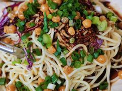 -老鼎万春卤菜(五代传承创始老店)