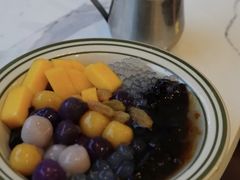 超级桃胶芋圆-堂屋糖水店(愚园店)