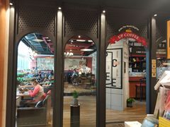 -西西弗书店&矢量咖啡(凯德晶萃广场店)