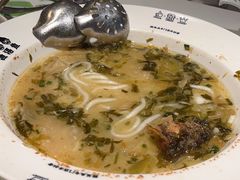 -渔语鱼酸菜鱼新川菜(来福士店)
