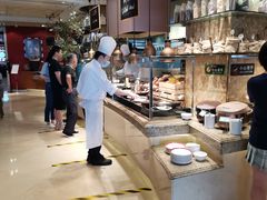 自助取餐区-咖啡苑自助餐厅·中国大饭店