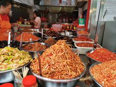 自助取餐区-南门口湘军剁辣椒老店(老长沙第一品牌店)