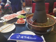 -楼外楼大刀肉传统火锅居(幸福街店)