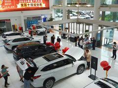 -上海和展广汽丰田4S店(老闵行店)