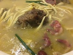 -骨捞专家·金华砂锅(西田城购物中心店)