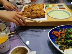 -肘子酥·天津菜·特色捞面(德云社店)