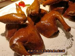 玻璃脆皮乳鸽-粤秀餐厅(国货店)