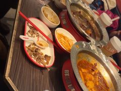 -胖哥俩肉蟹煲(上海悦荟广场店)