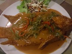-Dash Teak House