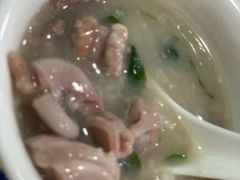 -标记美食新鲜猪杂(兴南大道店)