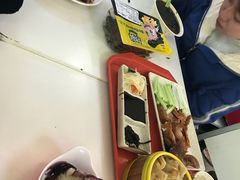 -周黑鸭(北京海淀区新中关店)