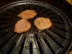 -炼火烤肉店