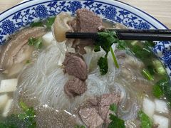 -丰登陕西水盆牛羊肉·泡馍