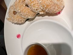 炸虾饼配泰国梅子酱-帕蓝·暹罗料理(大学路店)