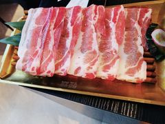 -轻烧烤肉(光谷步行街店)