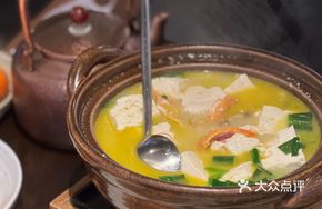 Rich Soup Oil and Water Tofu